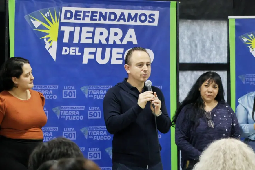gaston diaz defendamos tierra del fuego