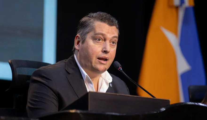 martin perez discurso bandera