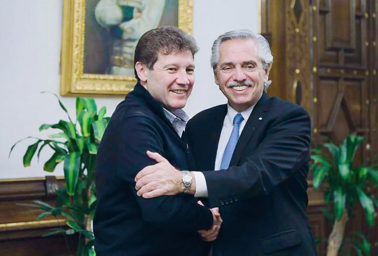 gustavo melella alberto fernandez causa seguros