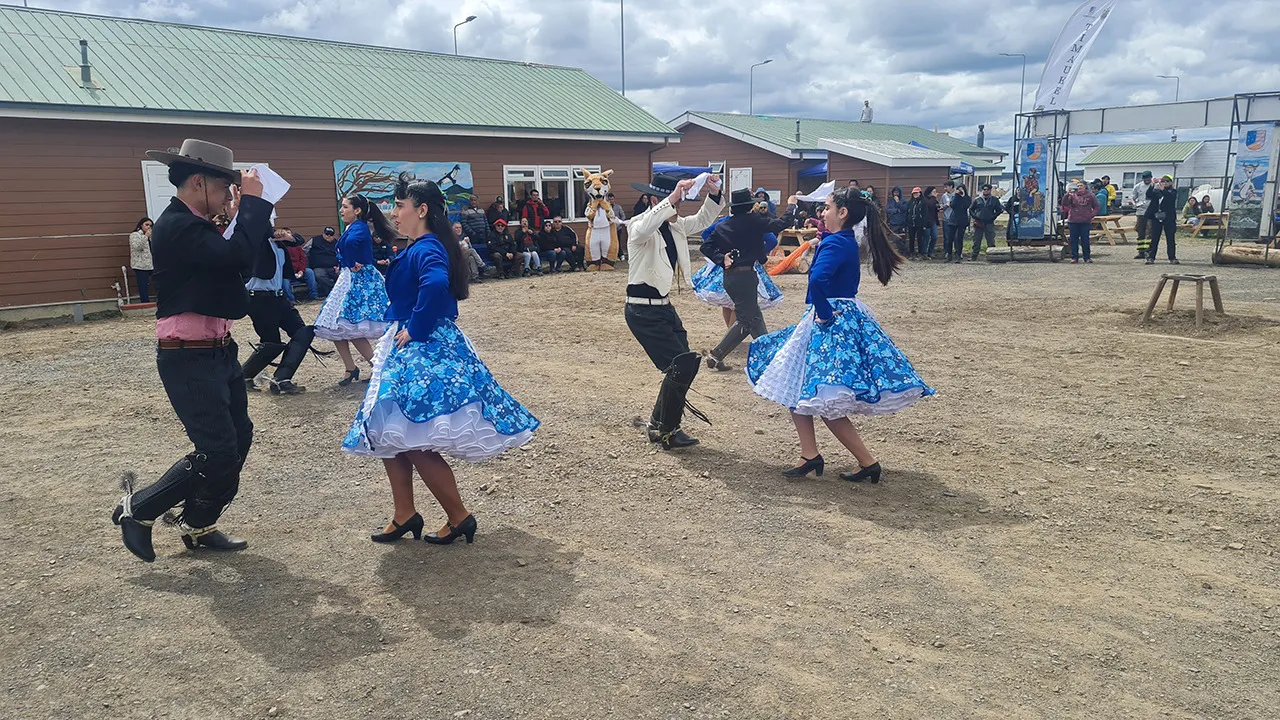 baile pampa guanaco